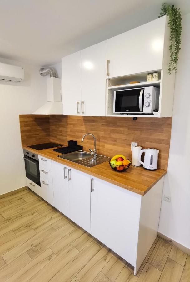 Apartman I Studio Apartman Vitana Garesnica ภายนอก รูปภาพ